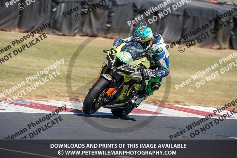 donington no limits trackday;donington park photographs;donington trackday photographs;no limits trackdays;peter wileman photography;trackday digital images;trackday photos